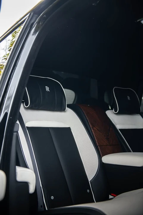 2022 Rolls-Royce Cullinan - Image 13 of 17