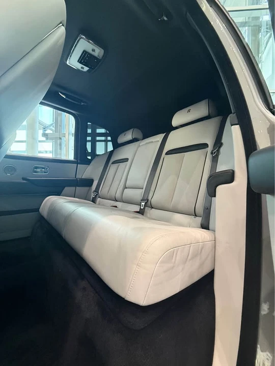 2022 Rolls-Royce Cullinan - Image 7 of 10
