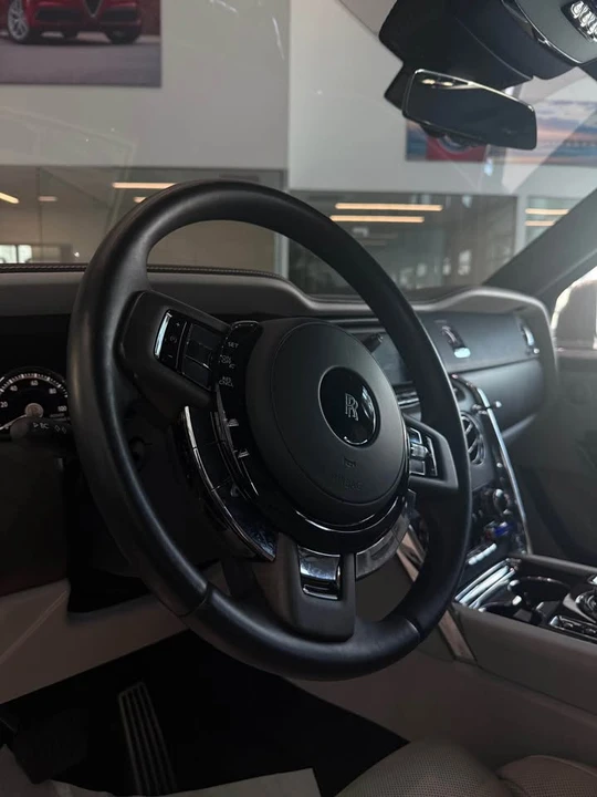 2022 Rolls-Royce Cullinan - Image 4 of 10