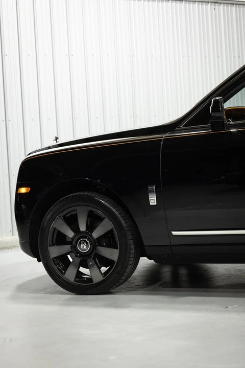 2022 Rolls-Royce Cullinan - Image 6 of 20
