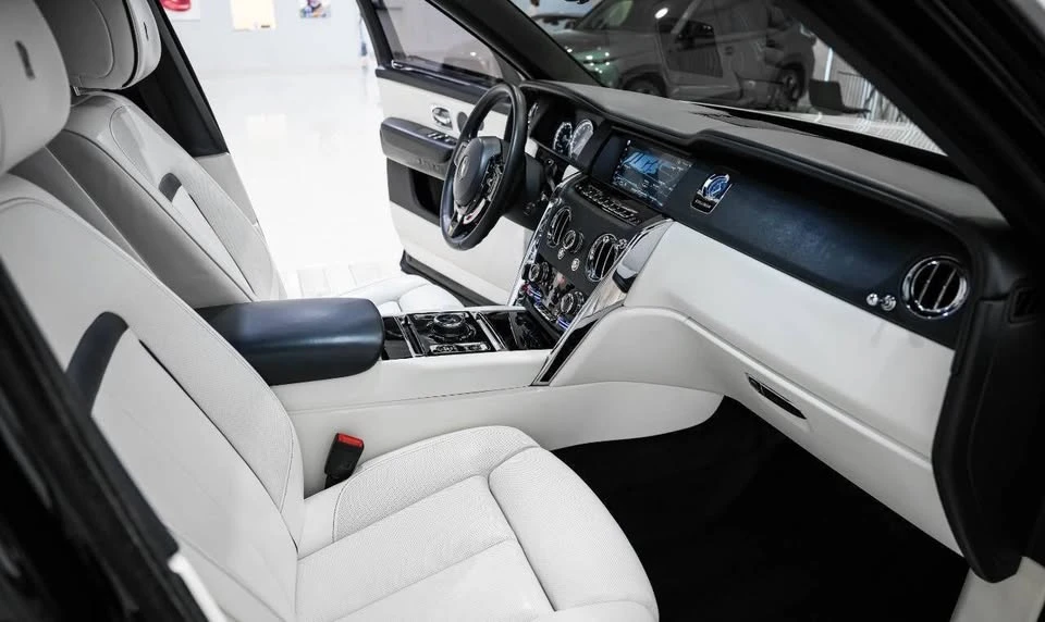 2022 Rolls-Royce Cullinan - Image 12 of 18
