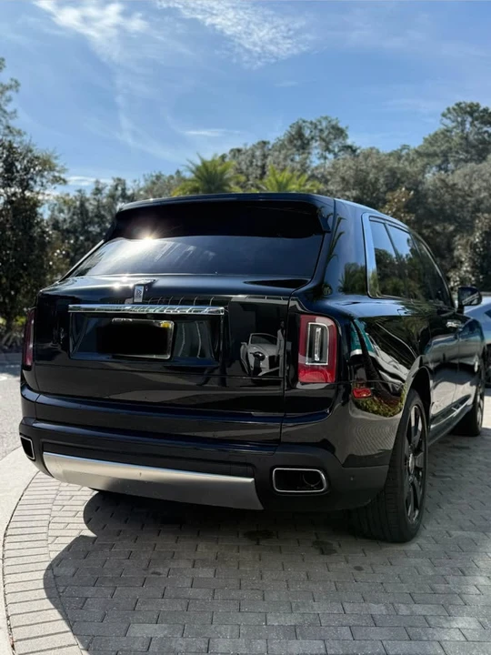 2022 Rolls-Royce Cullinan - Image 2 of 4