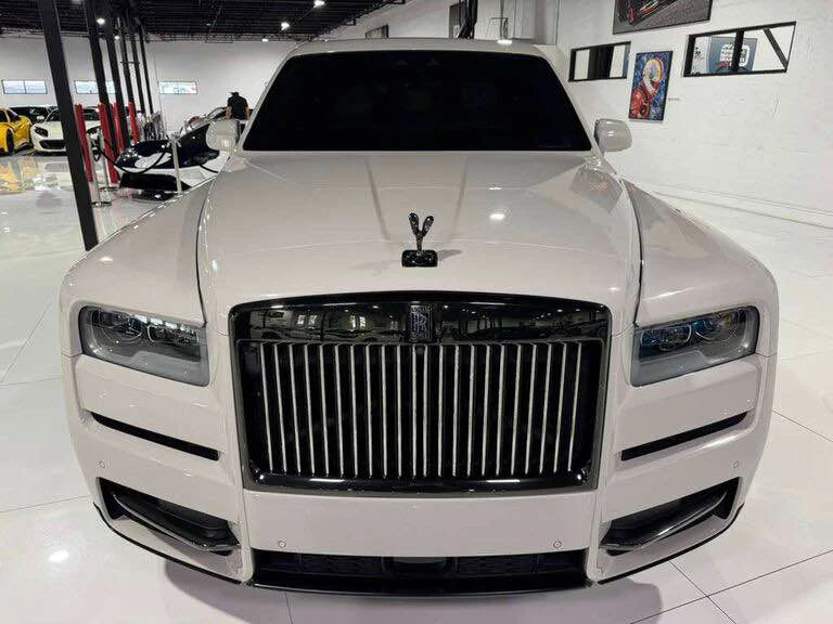 2022 Rolls-Royce Cullinan Black Badge - Image 2 of 20