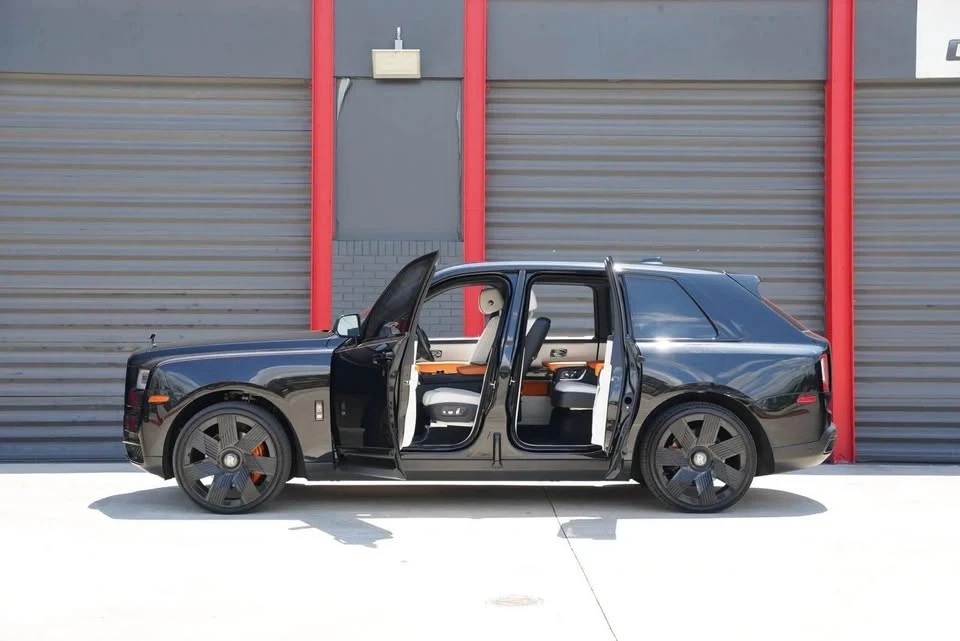 2022 Rolls-Royce Cullinan Black Badge - Image 3 of 20