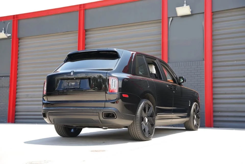 2022 Rolls-Royce Cullinan Black Badge - Image 6 of 20