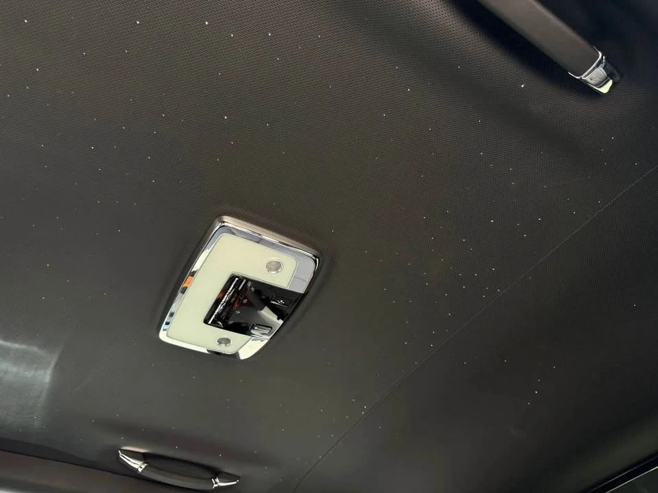 2022 Rolls-Royce Cullinan Black Badge - Image 19 of 20