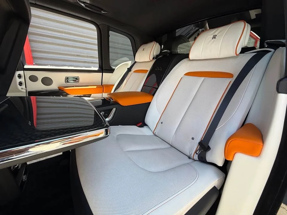 2022 Rolls-Royce Cullinan Black Badge - Image 11 of 20