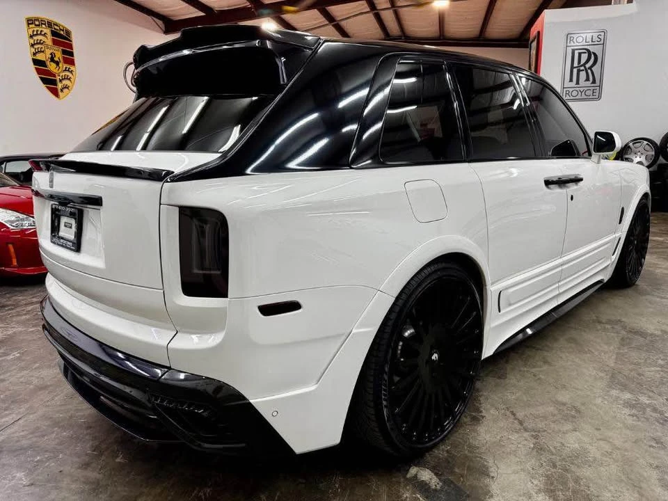 2022 Rolls-Royce Cullinan - Image 4 of 12