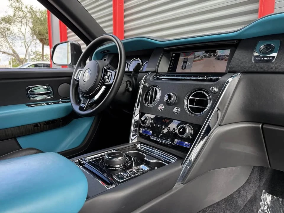 2022 Rolls-Royce Cullinan - Image 8 of 11