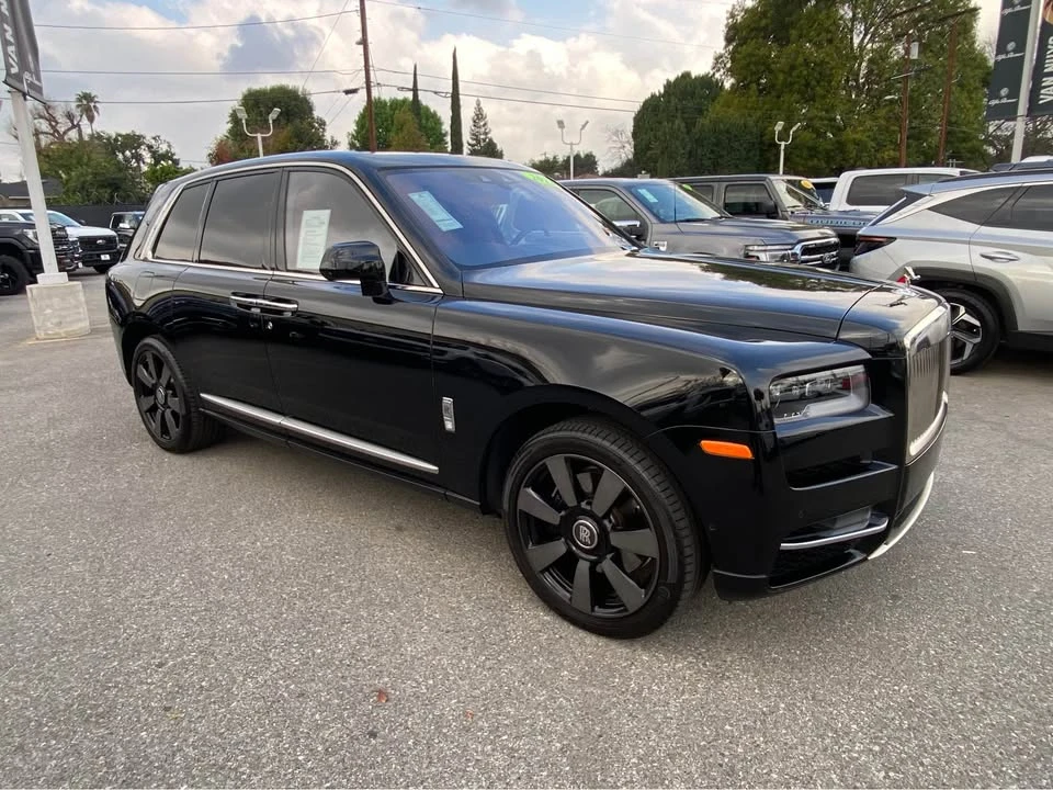 2022 Rolls-Royce Cullinan - Image 2 of 12