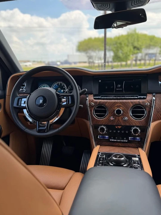 2022 Rolls-Royce Cullinan - Image 3 of 6