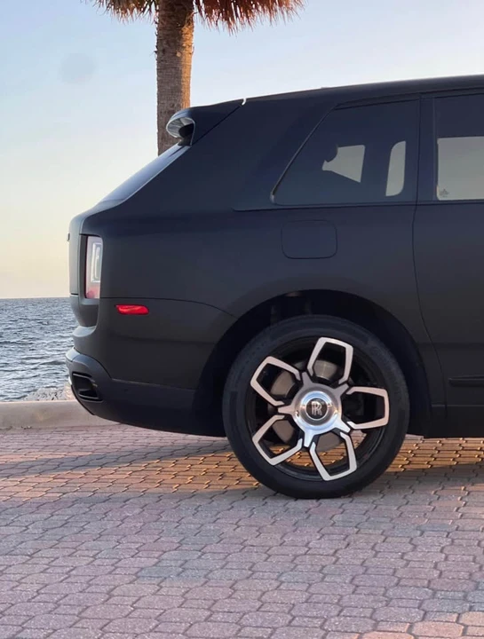 2022 Rolls-Royce Cullinan - Image 3 of 6