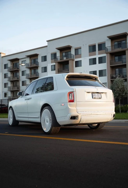 2022 Rolls-Royce Cullinan - Image 8 of 8