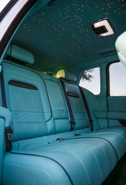2022 Rolls-Royce Cullinan - Image 6 of 8