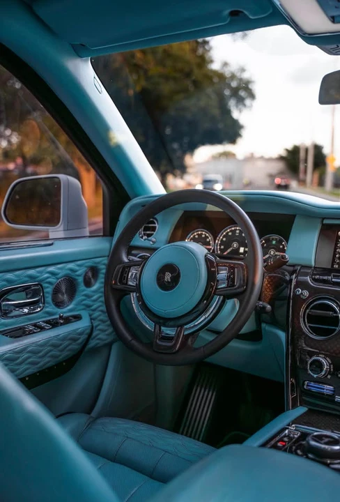 2022 Rolls-Royce Cullinan - Image 7 of 8