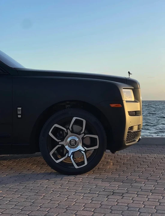 2022 Rolls-Royce Cullinan - Image 2 of 6