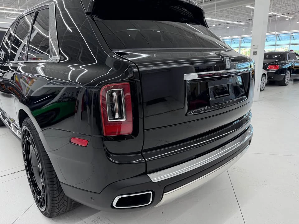 2022 Rolls-Royce Cullinan - Image 8 of 20
