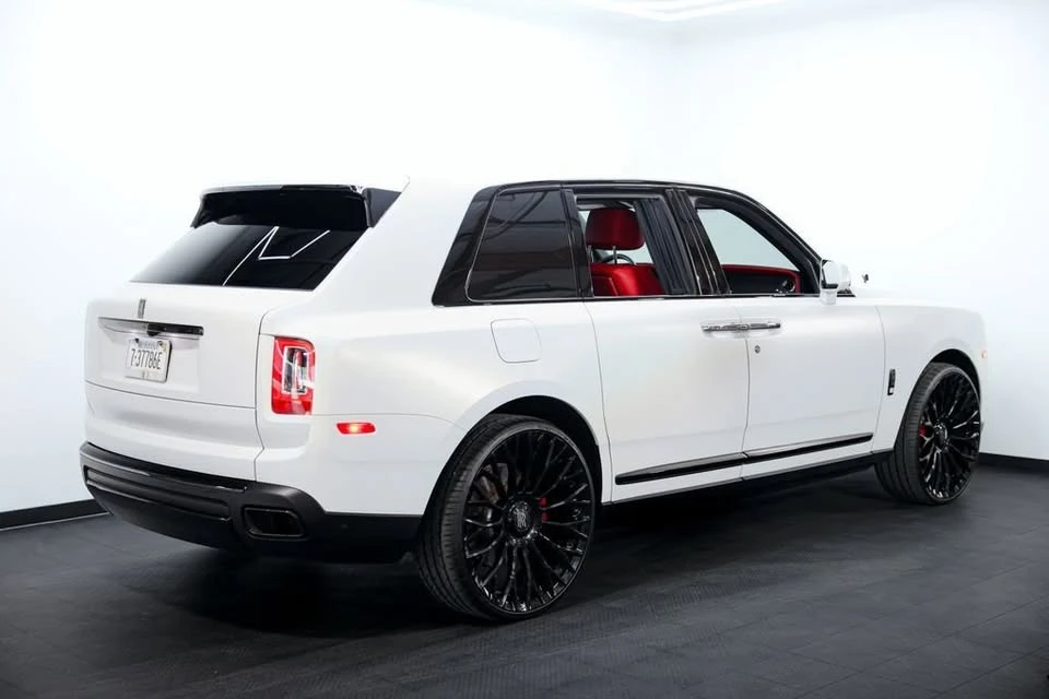 2022 Rolls-Royce Cullinan - Image 7 of 20