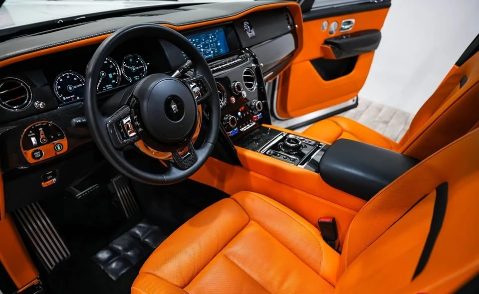 2022 Rolls-Royce Cullinan Black Badge - Image 10 of 20