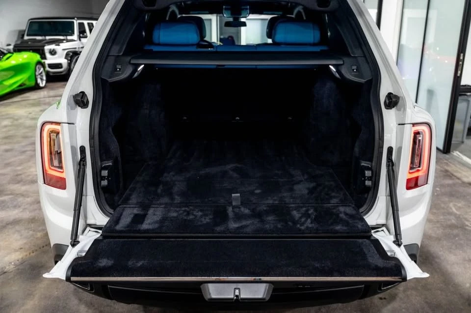 2022 Rolls-Royce Cullinan Black Badge - Image 7 of 10