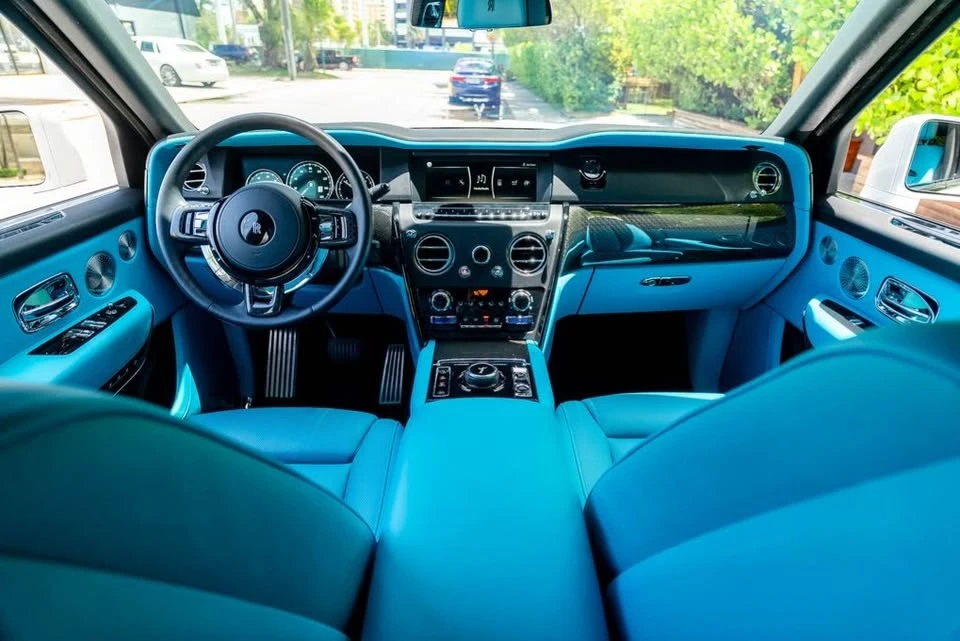 2022 Rolls-Royce Cullinan Black Badge - Image 9 of 10