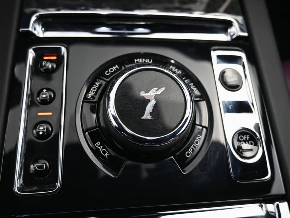 2022 Rolls-Royce Cullinan Black Badge - Image 19 of 19
