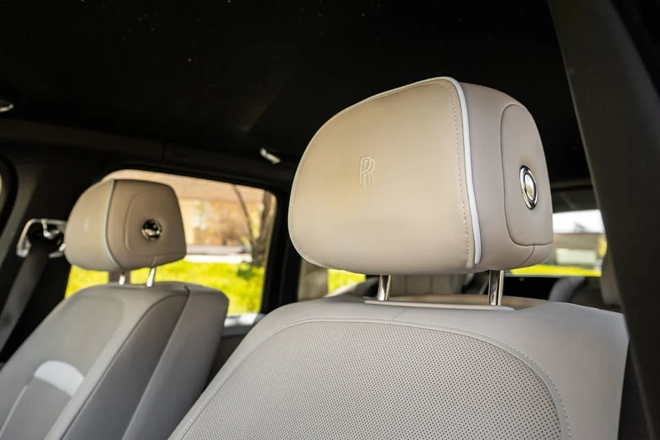 2022 Rolls-Royce Cullinan - Image 12 of 16