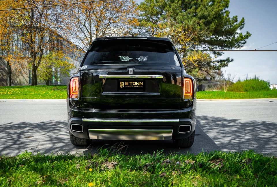 2022 Rolls-Royce Cullinan - Image 16 of 17