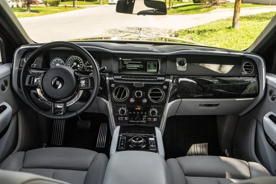 2022 Rolls-Royce Cullinan - Image 17 of 20