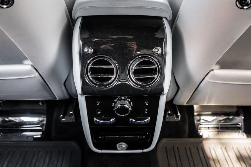 2022 Rolls-Royce Cullinan - Image 11 of 20