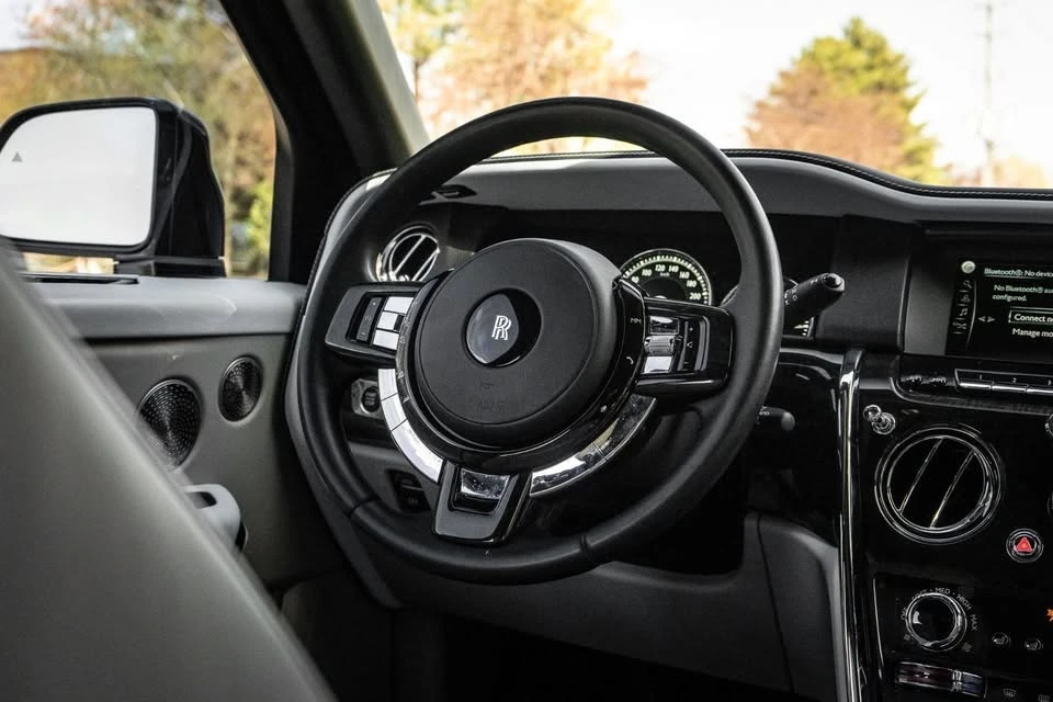 2022 Rolls-Royce Cullinan - Image 3 of 20
