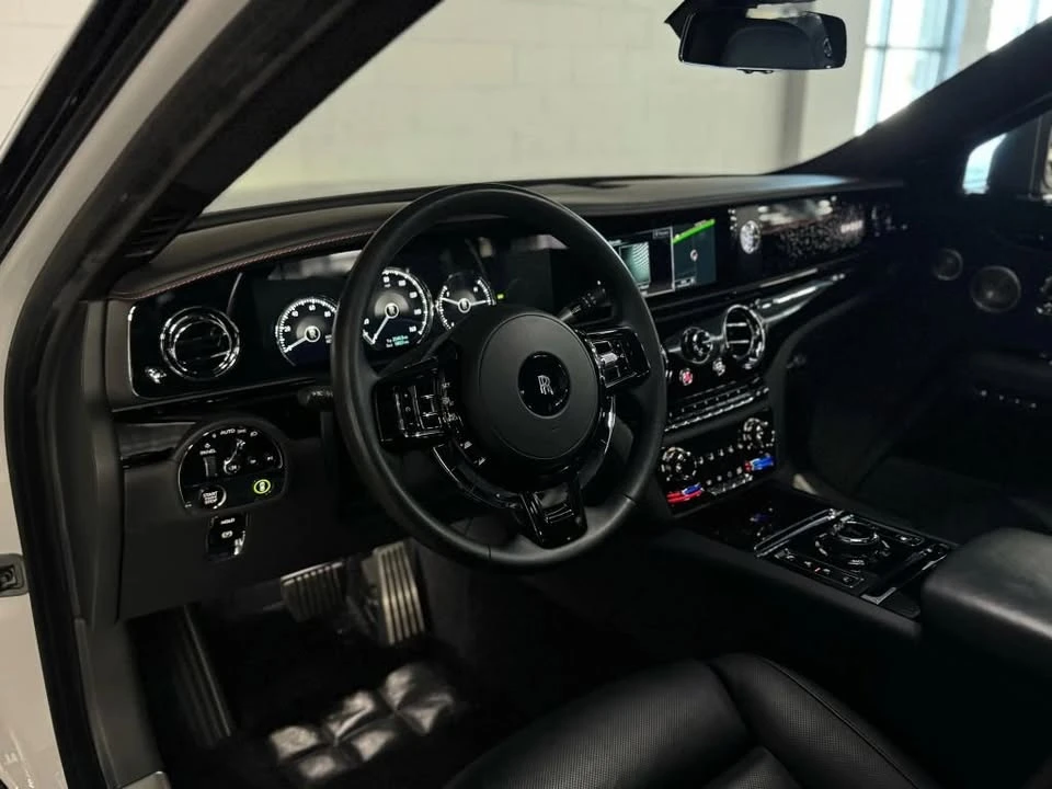 2022 Rolls-Royce Ghost 2nd Gen - Image 9 of 14