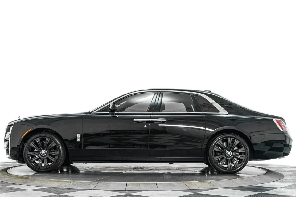 2022 Rolls-Royce Ghost 2nd Gen - Image 5 of 15
