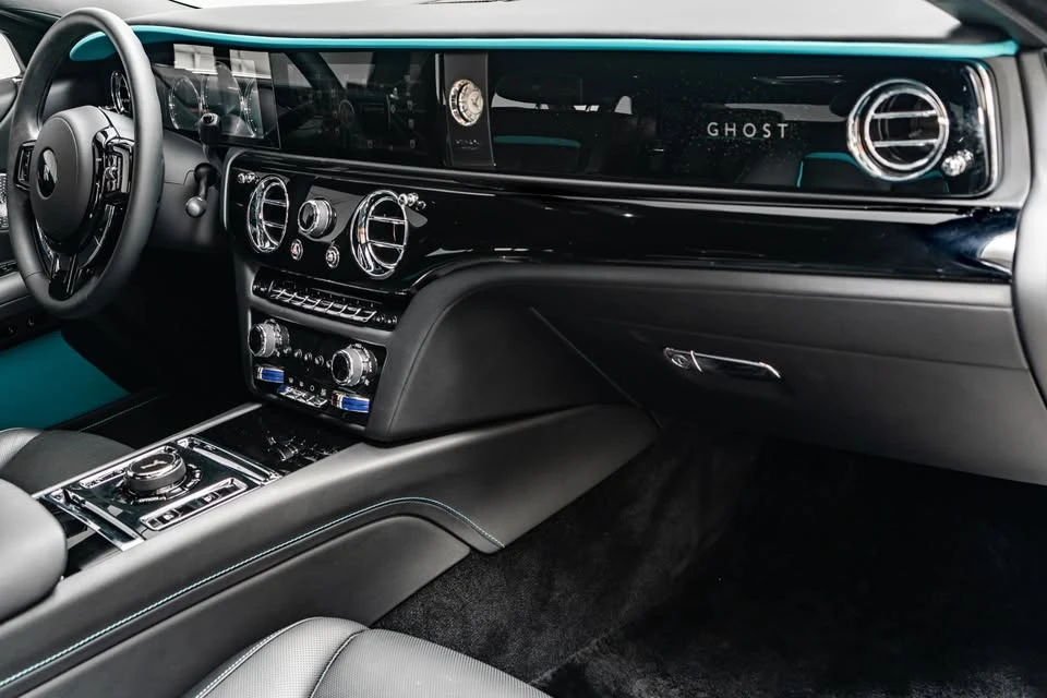 2022 Rolls-Royce Ghost 2nd Gen - Image 10 of 15