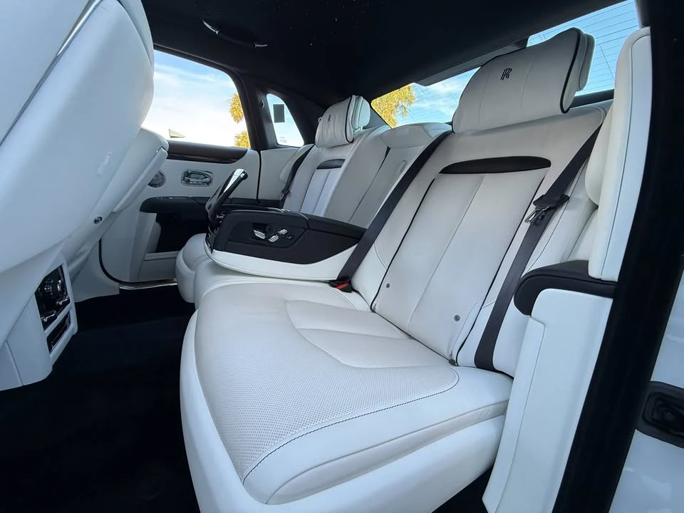 2022 Rolls-Royce Ghost 2nd Gen - Image 9 of 19