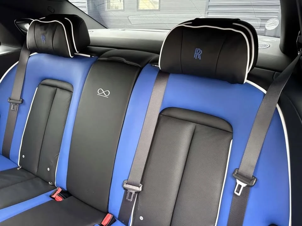 2022 Rolls-Royce Ghost Black Badge 2nd Gen - Image 14 of 15