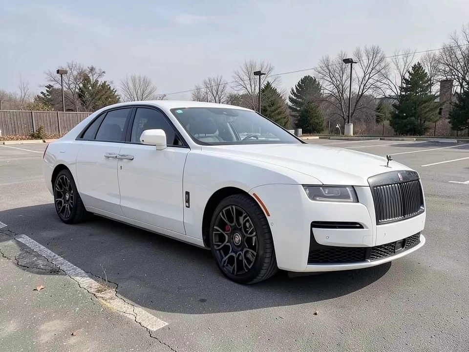 2022 Rolls-Royce Ghost Black Badge 2nd Gen - Image 7 of 20