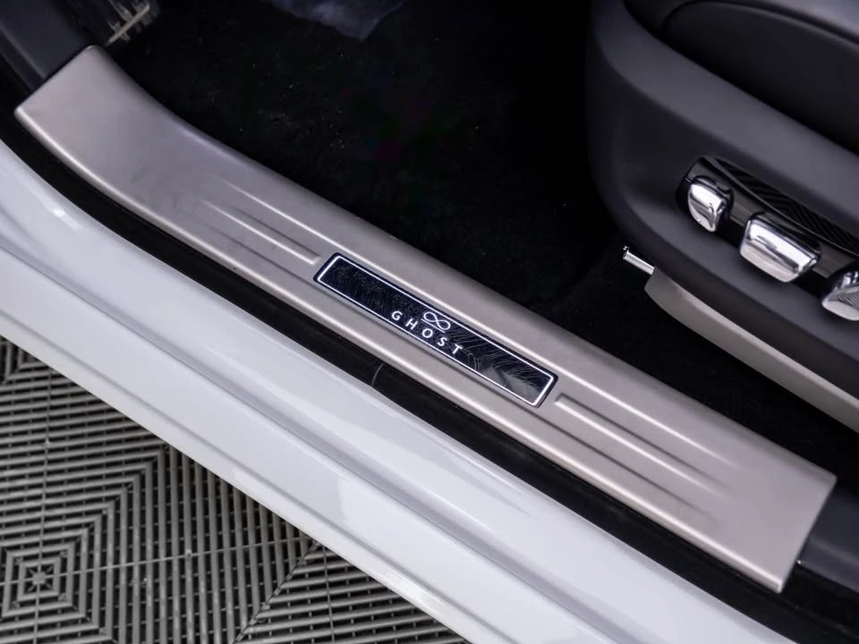 2022 Rolls-Royce Ghost Black Badge 2nd Gen - Image 15 of 20
