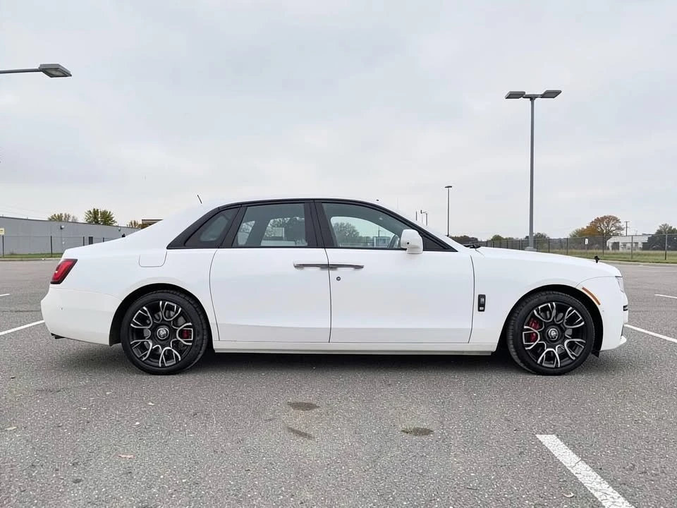 2022 Rolls-Royce Ghost Black Badge 2nd Gen - Image 6 of 20
