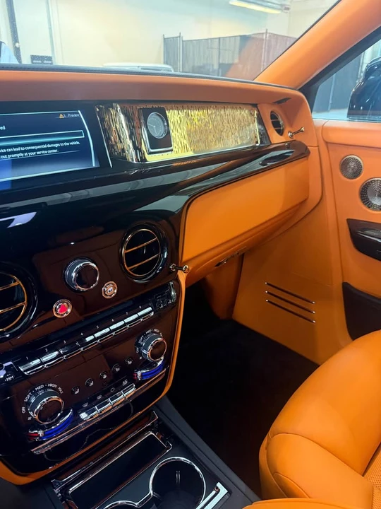 2022 Rolls-Royce Phantom VIII - Image 14 of 14
