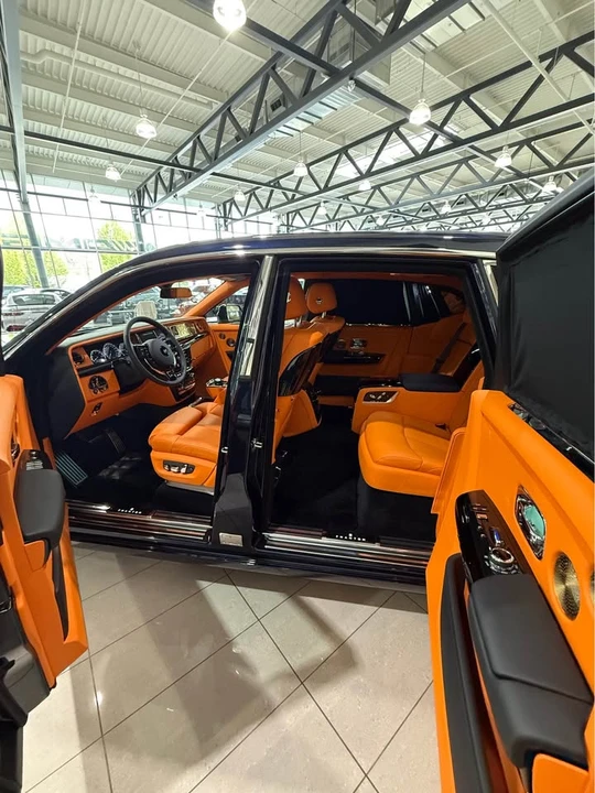 2022 Rolls-Royce Phantom VIII - Image 11 of 14
