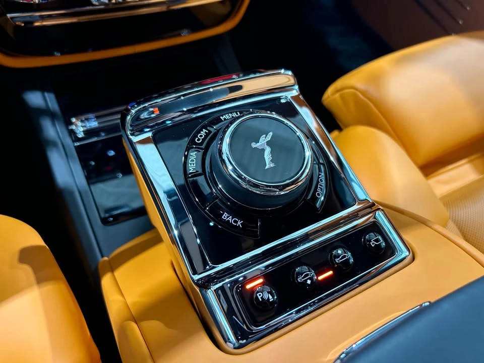 2022 Rolls-Royce Phantom VIII - Image 11 of 16