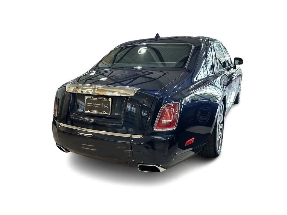 2022 Rolls-Royce Phantom VIII - Image 13 of 19