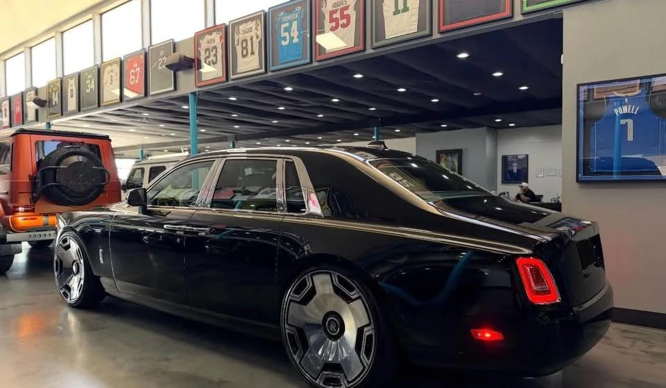 2022 Rolls-Royce Phantom VIII - Image 7 of 18