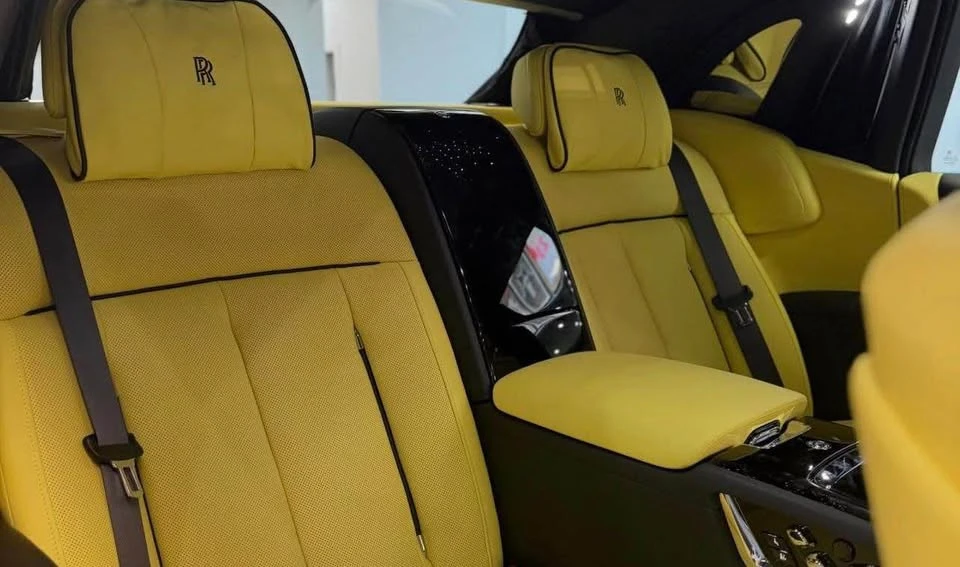 2022 Rolls-Royce Phantom VIII - Image 10 of 18