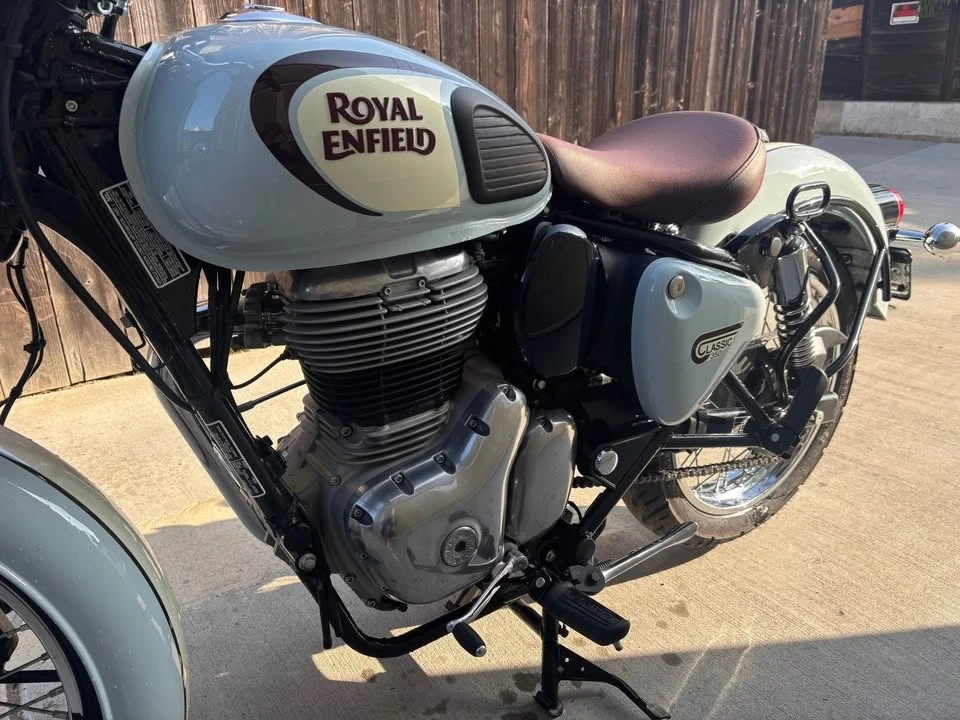 2022 Royal Enfield - Image 3 of 9