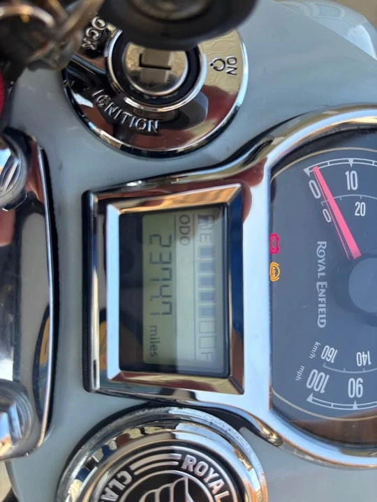2022 Royal Enfield - Image 6 of 9