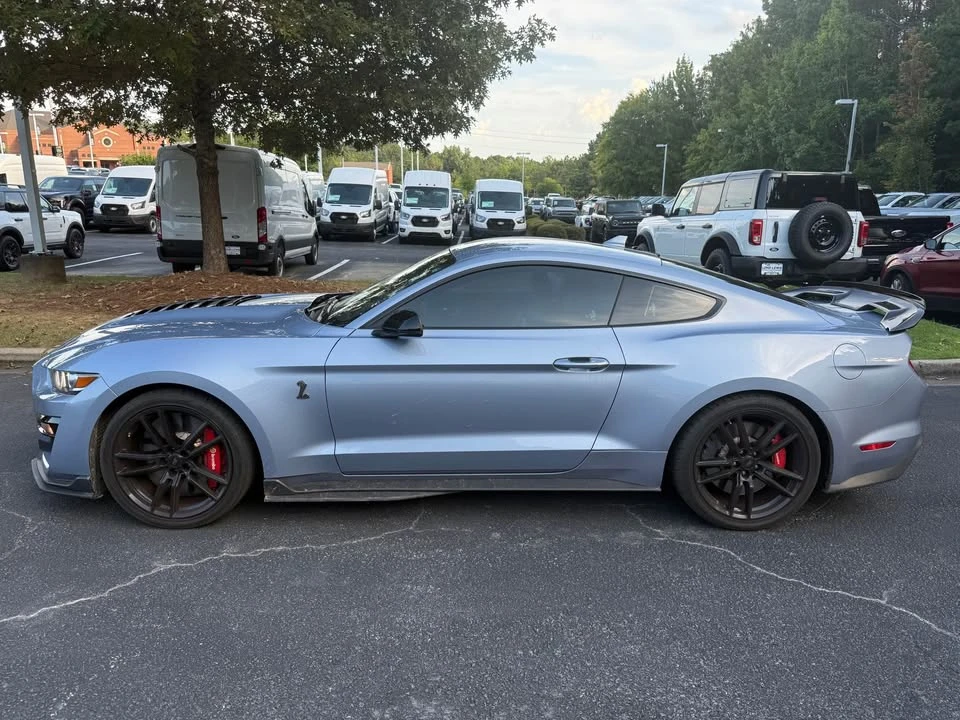 2022 Shelby GT500 - Image 2 of 16