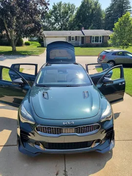 2022 Kia Stinger GT-Line