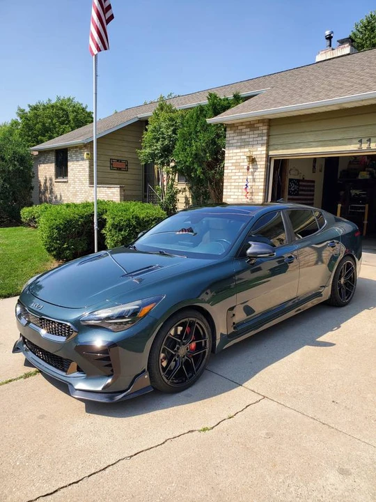 2022 Kia Stinger GT - Image 3 of 12